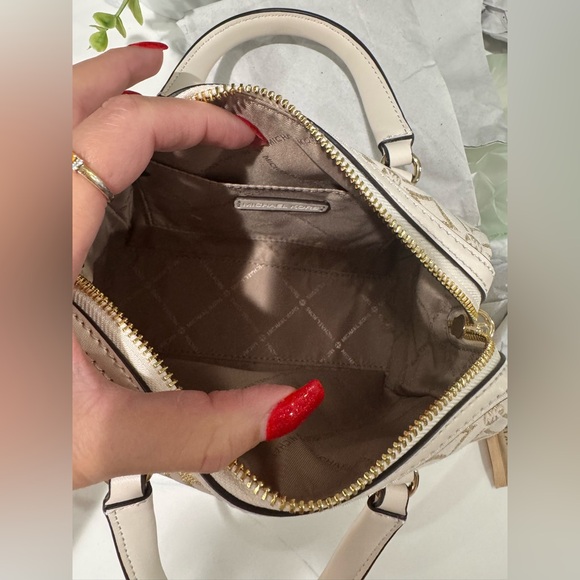 Beautiful New W/Tags Michael Kors Mini Boston Bag - Picture 7 of 13